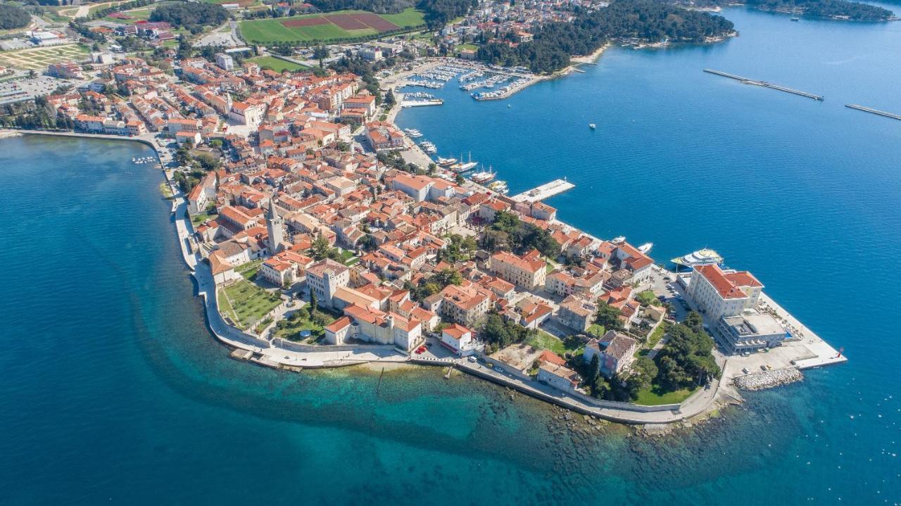 App Sandro With Common Pool Poreč Extérieur photo