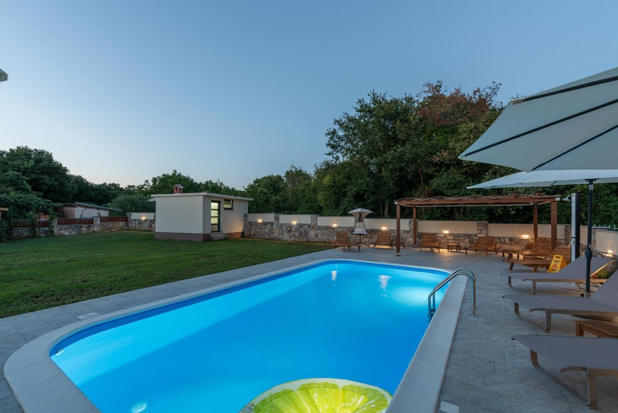 App Sandro With Common Pool Poreč Extérieur photo